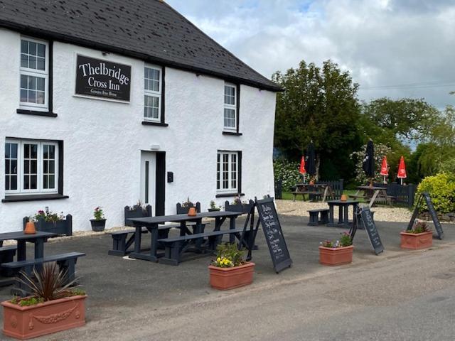 The Thelbridge Cross Inn Crediton Exterior foto